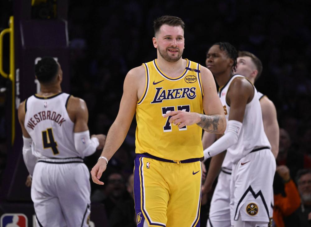 赛事中的竞 赛事中的竞